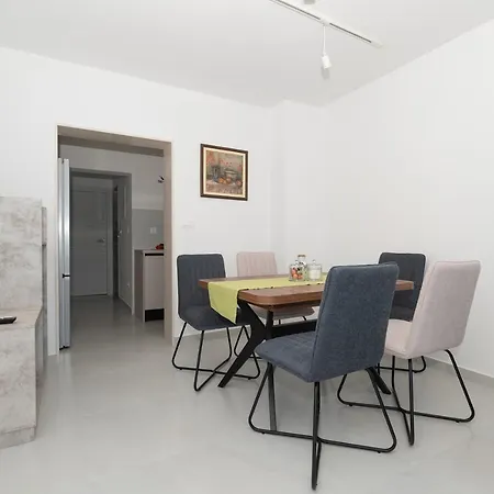 Apartmani Tona Baska Voda Exterior photo