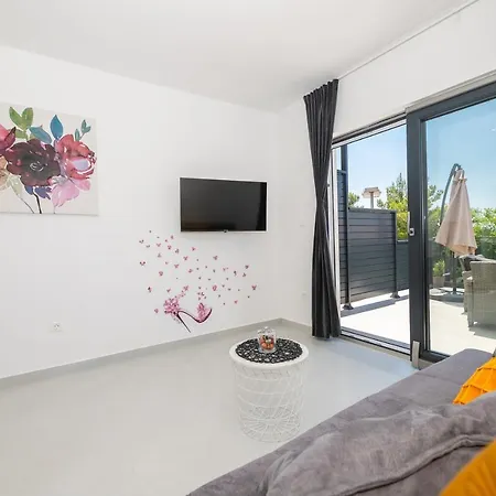 Apartmani Tona Baska Voda Exterior photo
