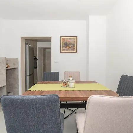 Apartmani Tona Baska Voda Exterior photo