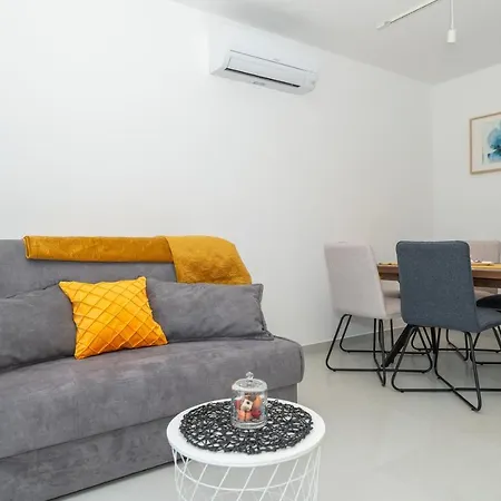Apartmani Tona Baska Voda Exterior photo
