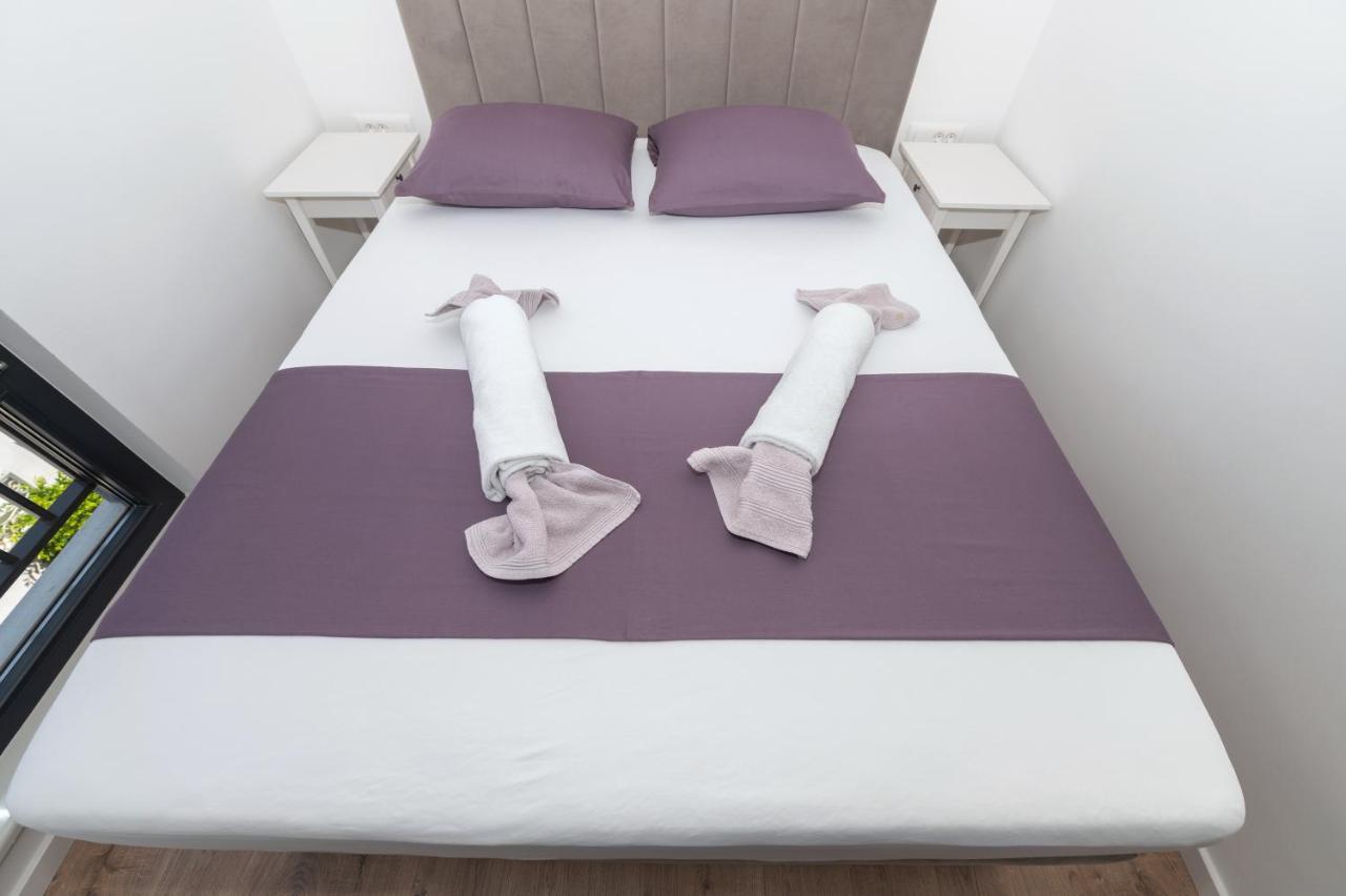 Apartment Tona Baska Voda